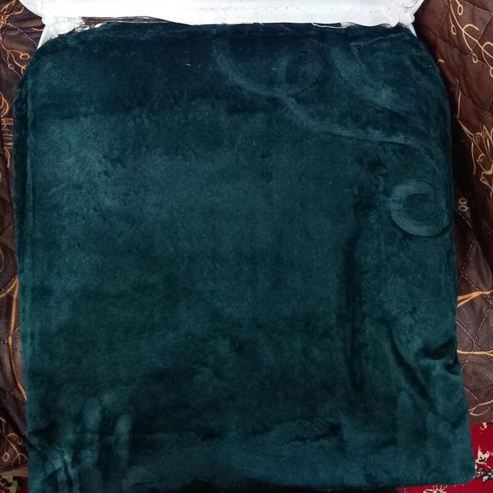 پتو مسافرتی یک نفره طرح ساروین نرمینه بافت نقش برجسته